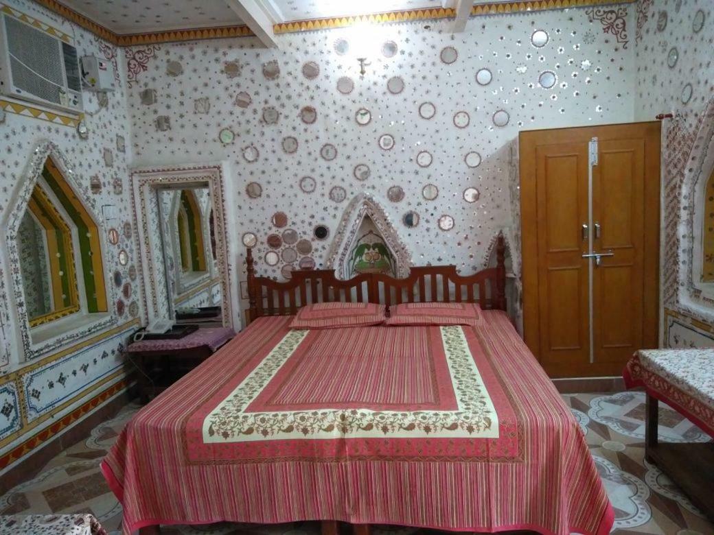 Hotel Jamuna Resort Jhunjhunu Eksteriør bilde